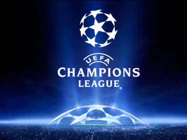 她常常在比 她常常在比